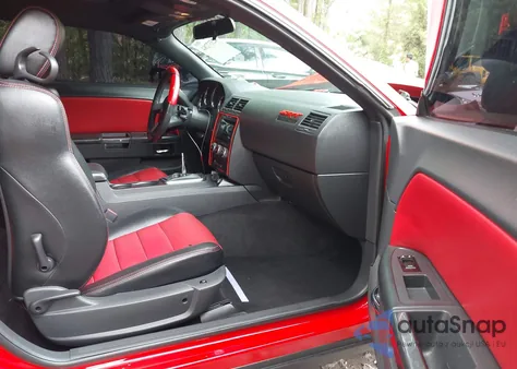 2010 Dodge Challenger R/T z USA, uszkodzony, nr VIN 2B3CJ5DT0AH160633